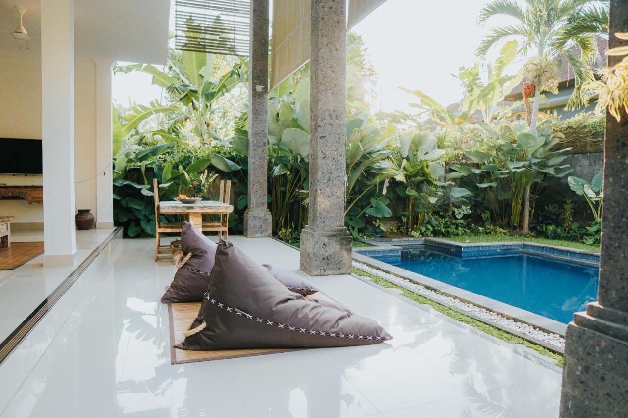 Villa Gading 2 Ubud Buitenkant foto